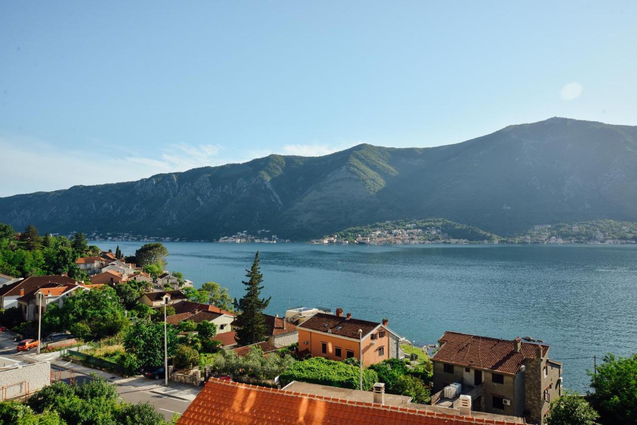 Ily Apartment With Sea View Kotor Exterior foto