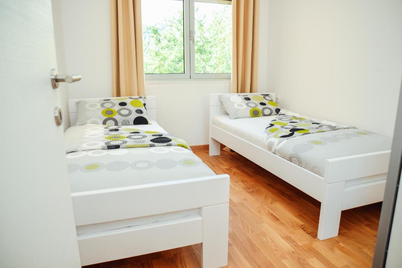 Ily Apartment With Sea View Kotor Exterior foto