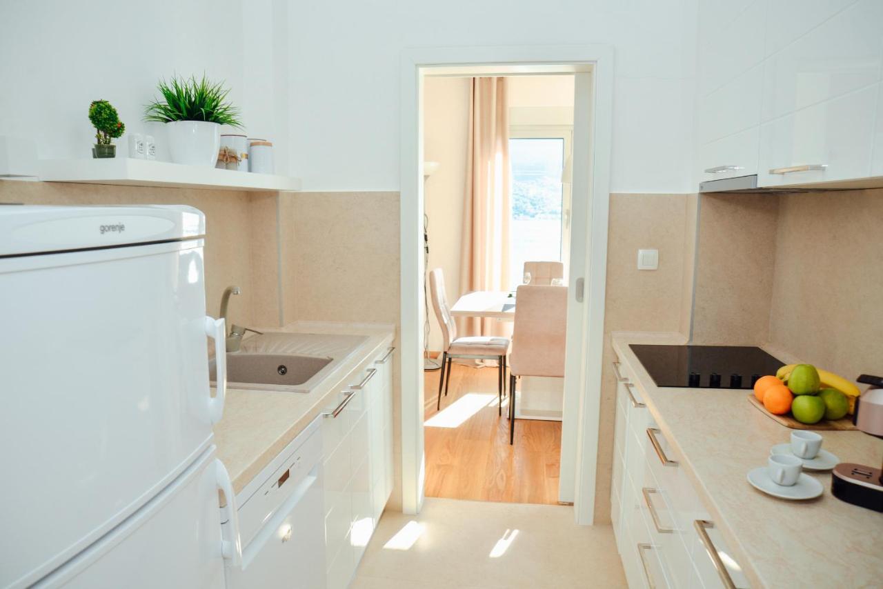Ily Apartment With Sea View Kotor Exterior foto