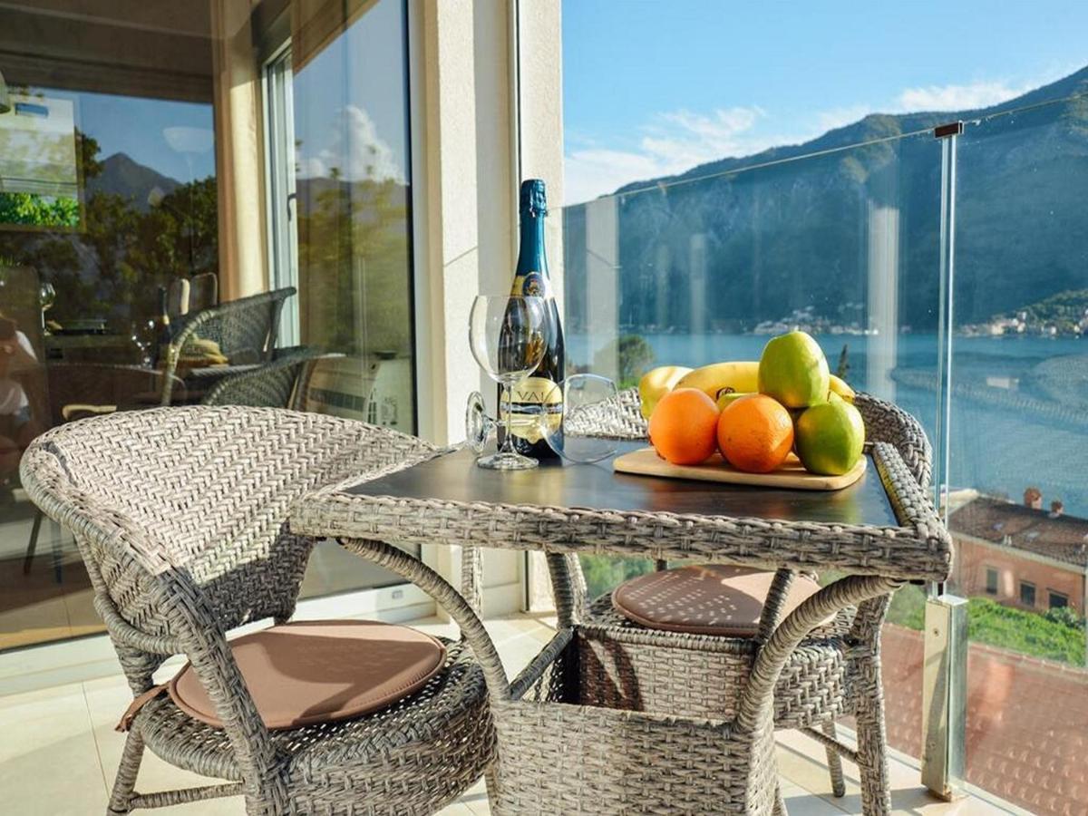 Ily Apartment With Sea View Kotor Exterior foto